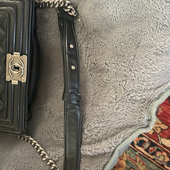 Vintage Chanel bag black leather chain strap - Picture 13 of 13
